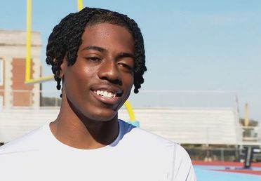 Image for story: Eastern high school quarterback, Shaun Powell Jr., triumphs over eligibility controversy, eyes playoffs