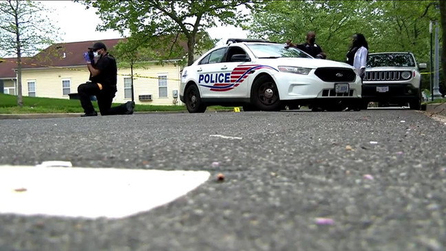 Photo of crime scene investigators at work in D.C. (7News)