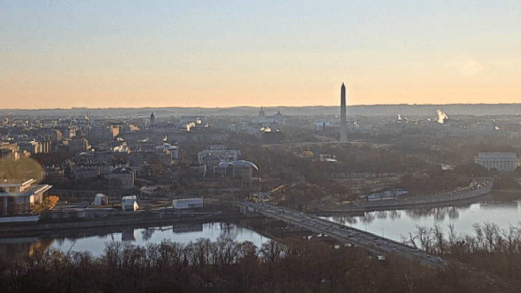 Winter weather in D.C. on Dec. 19, 2022. (7News Weather Cam)